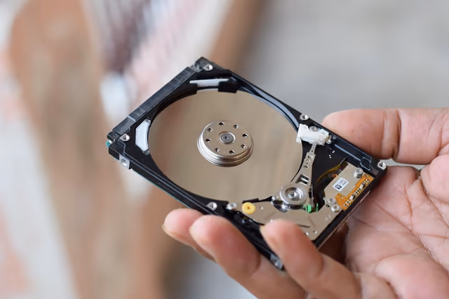 Recuperación de datos de disco duro en Sevilla - Servicio profesional de backup y restauración